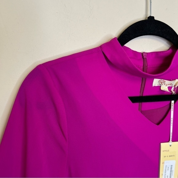 ARYEH Electric Magenta Ruffle Sleeve Blouse - Picture 6 of 8